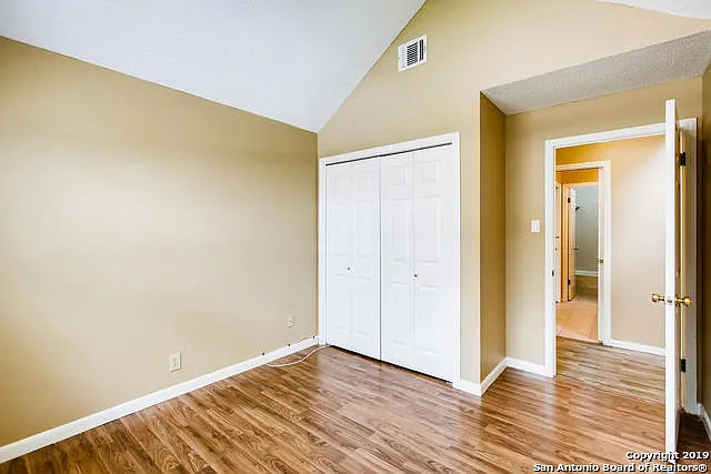 8826 Lost Bnd — Photo 18