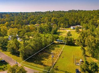 1518 Yaupon Cove Dr, Onalaska, TX 77360