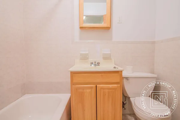 Rented by Nolita Group | media 6