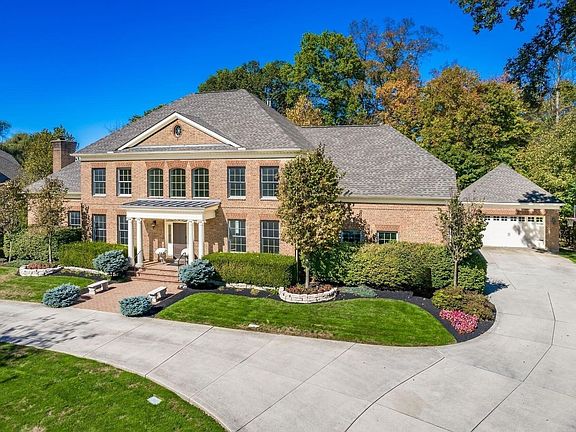 2nd image of 6925 Macneil Dr