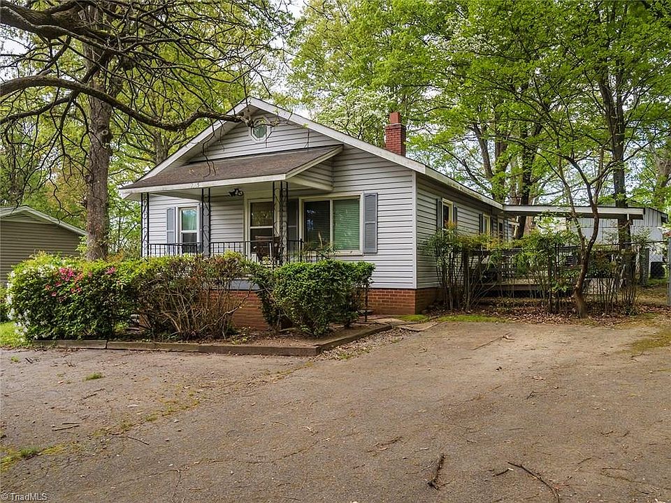 1st image of 2905 Marthas Pl