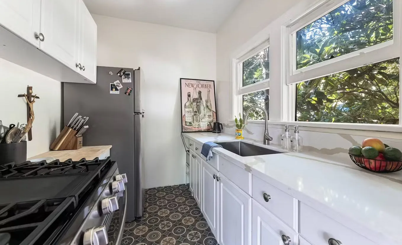 1 bed, 800 sqft, $2,950 — Photo 3