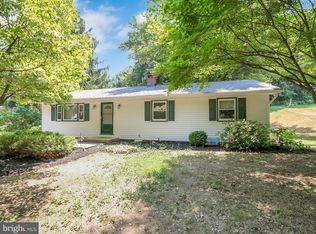 208 Erb Ave, Willow Street, PA 17584