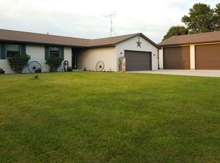 W6946 Kettleview Rd, Plymouth, WI 53073
