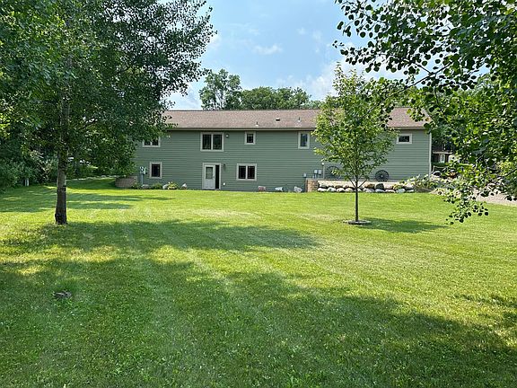 4th image of 317 Oak Hills Dr