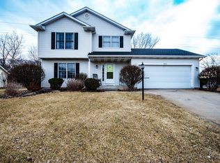 52301 Evard Dr, Granger, IN