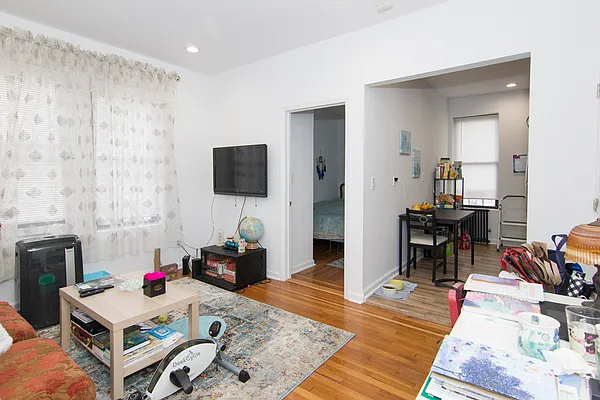 Rented by Modern Spaces | media 2