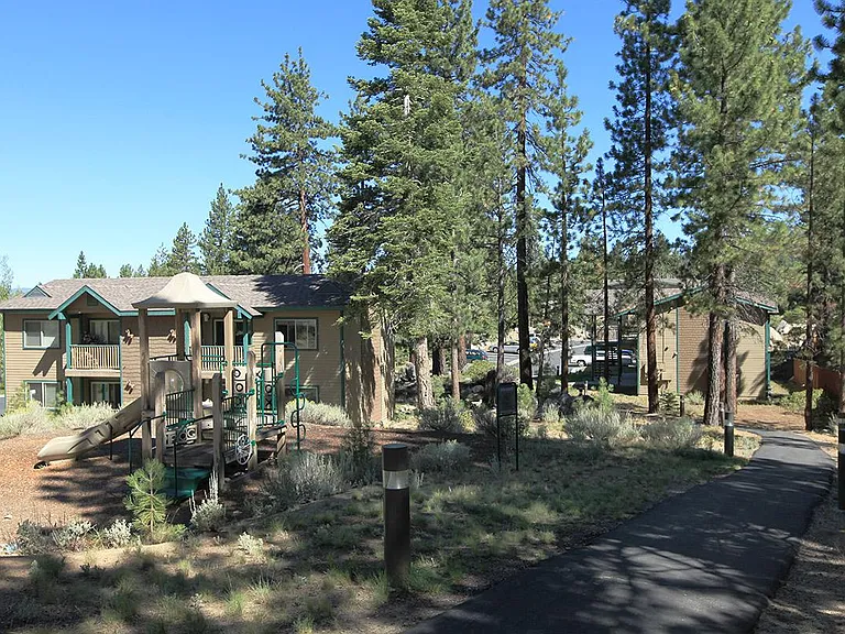 Lake Vista I — Photo 25