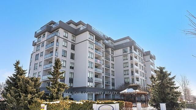 1st image of 11121 Yonge St #519