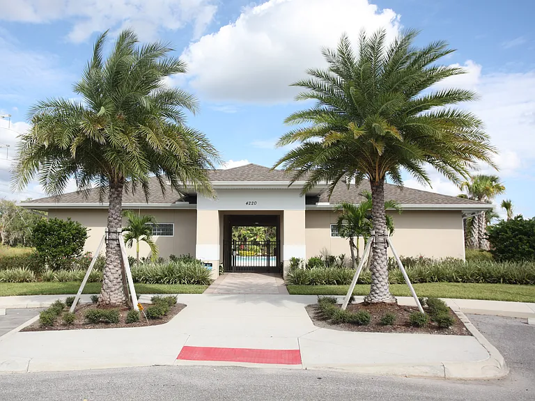 4510 Birdsong Dr — Photo 17