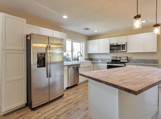 6616 W Mercer Ln, Glendale, AZ 85304
