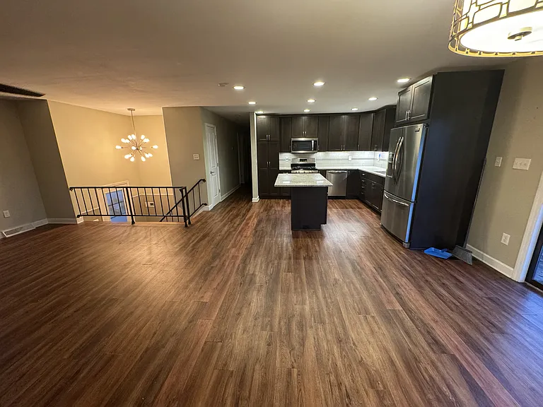 1723 Joan Dr — Photo 7