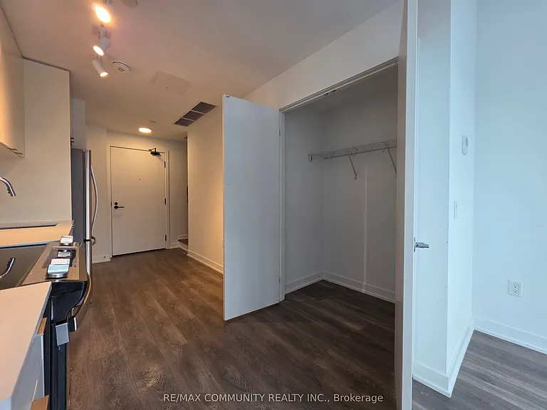 1610 Charles St #164 — Photo 12