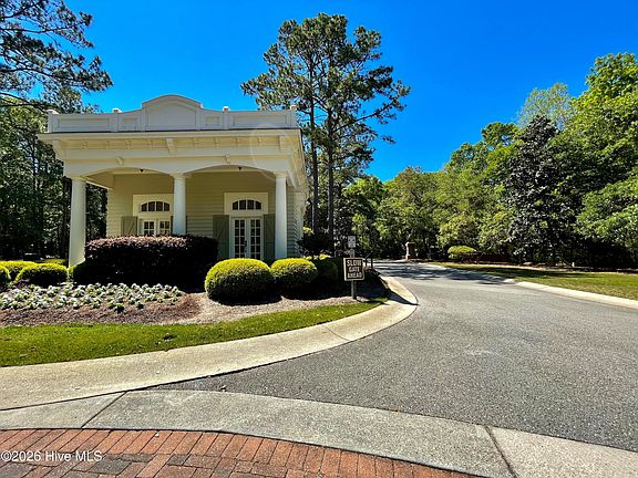 2nd image of 726 Beaufain Street SW LOT L-287