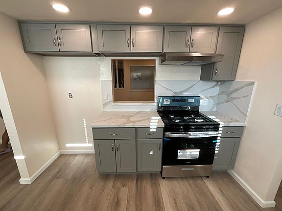 5th image of 2713 Suisun Ave