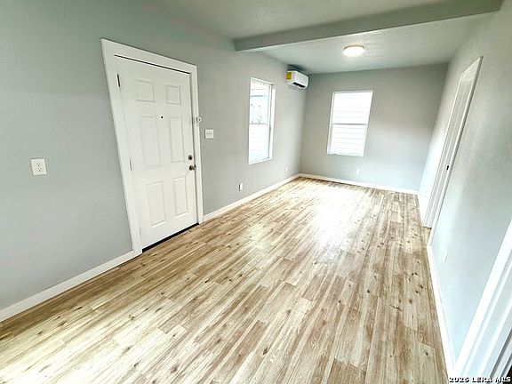 5th image of 2702 Observation Dr Building 1-4