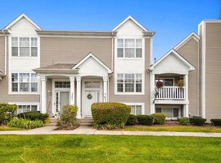 3463 Silver Leaf Dr, Joliet, IL 60431