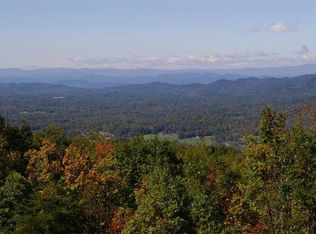 3302 Eagle Heights Cir, Lenoir, NC 28645