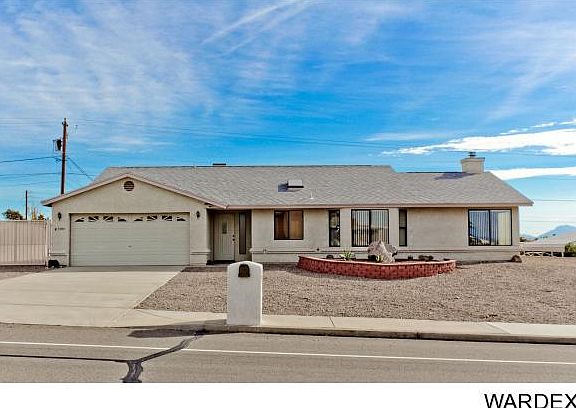 4th image of 3404 Kiowa Blvd N