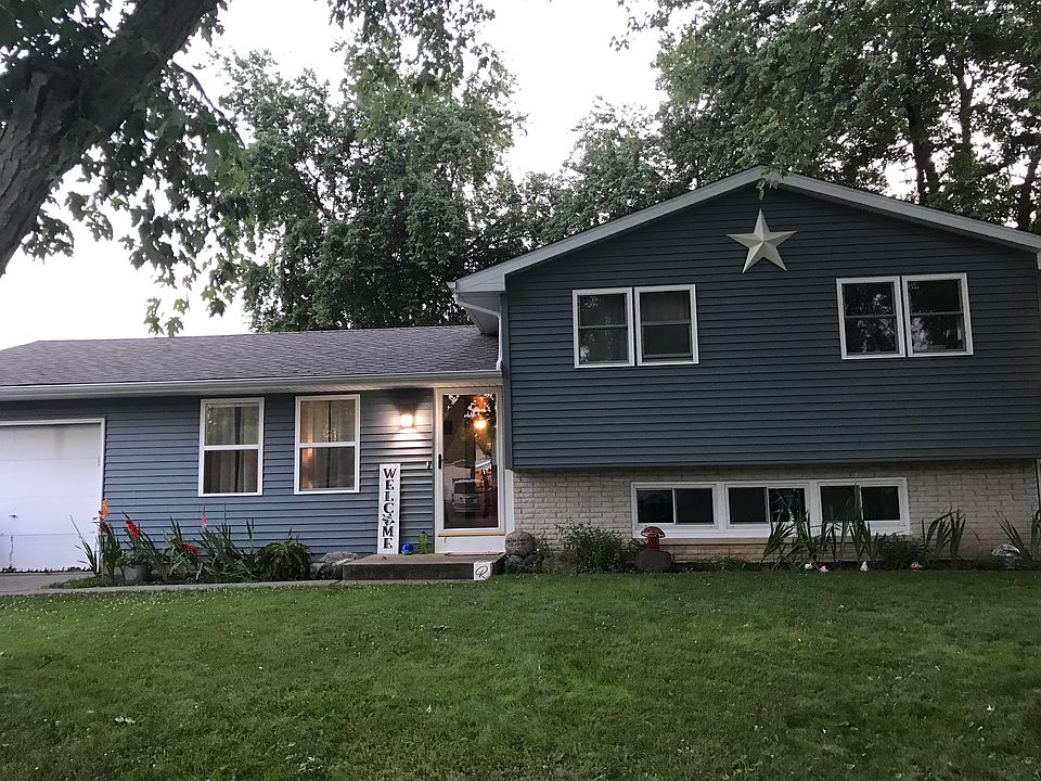 1st image of 1558 Dundee Dr