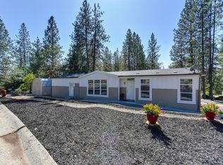 18686 Douglas Dr, Applegate, CA 95703