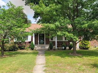 102 N Poplar St, Bertrand, MO 63823