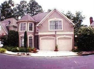2456 Chestnut Lndg, Dunwoody, GA 30360