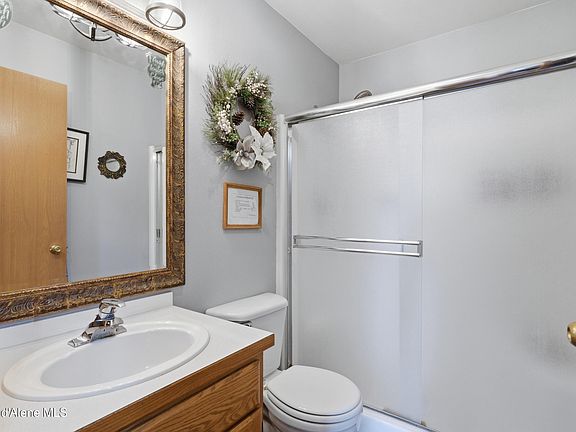 5th image of 810 E Trinity Ct