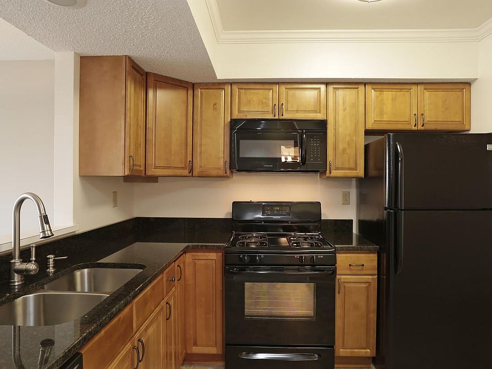 Atrium Village II 26300 Village Ln Beachwood OH Zillow