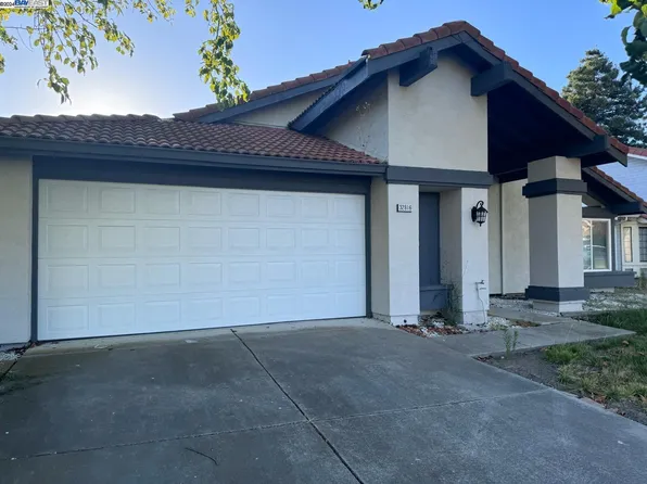 32816 Regents Blvd, Union City, CA 94587
