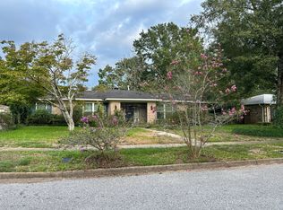 705 Oak Hill Rd, Mobile, AL 36609