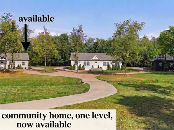 260 Fort Smith St SW, Gravette, AR 72736