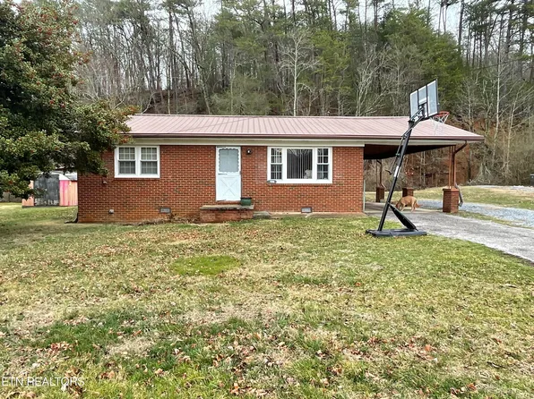 406 Carson Springs Rd, Newport, TN 37821