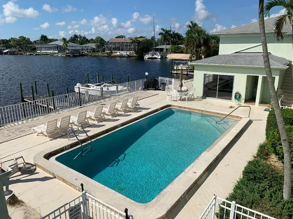 1714 Bikini Ct, Cape Coral, FL