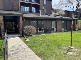 3215 Creek View Dr #1, Middleton, WI 53562