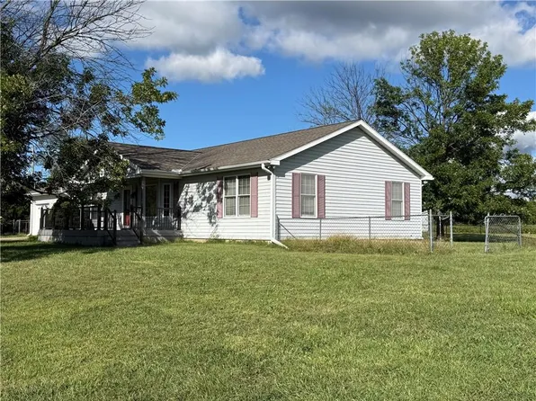 4837 Vermont Rd, Wellsville, KS 66092