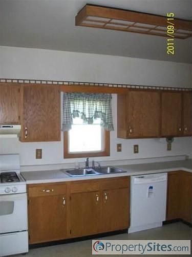 2nd image of 624 N Boltwood St