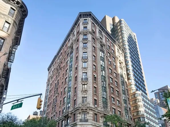 140 West 69th Street image 9 of 33