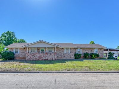 1840 Gale, Moore, OK, 73160