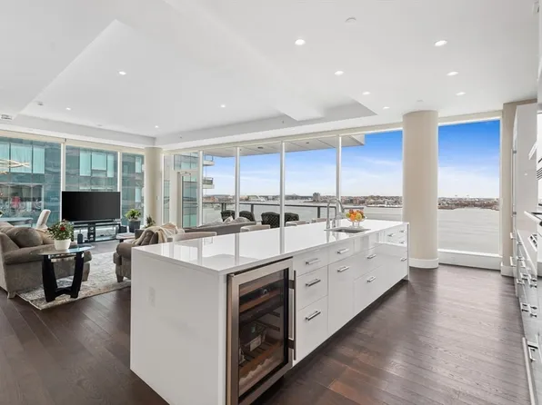 50 Liberty Dr Unit 10K, Boston, MA 02210