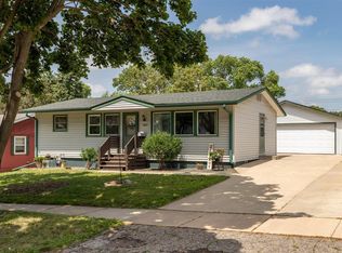 1823 18 1/2 St NW, Rochester, MN 55901