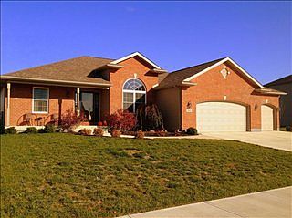 1st image of 693 Sherwood Dr