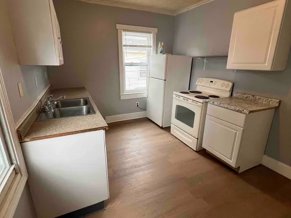 25A Tolles St #A, Nashua, NH 03064