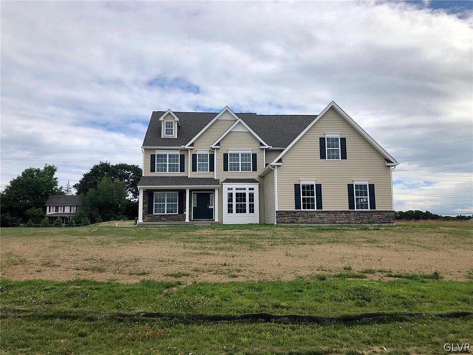 1st image of 202 Abigail Dr #28