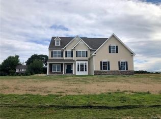 202 Abigail Dr #28, Bushkill Township, PA 18064