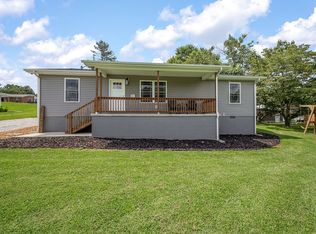 1109 N Spring St, Sparta, TN 38583