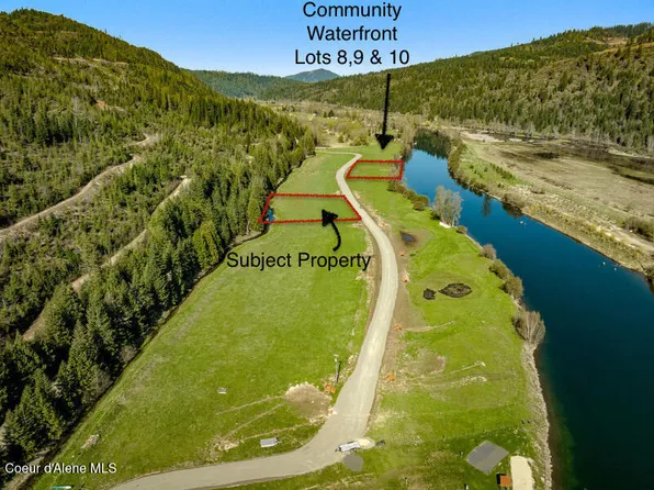 30 Horn Hooked Ln, Saint Maries, ID 83861