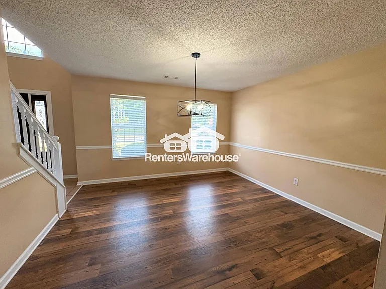 1576 Rogers Crossing Dr — Photo 8