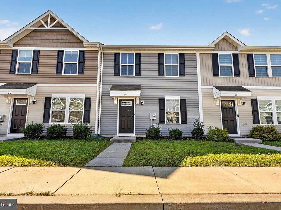 1st image of 18 Marsh Ln