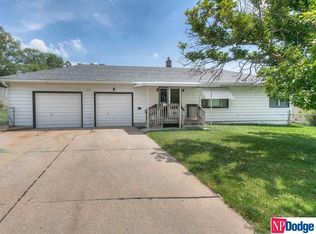 5605 N 42nd St, Omaha, NE 68111